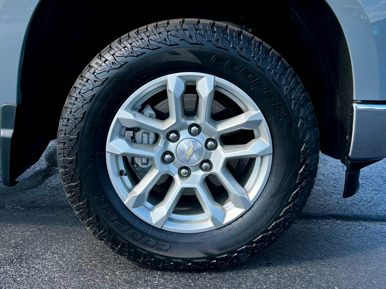 2024 Chevrolet Silverado 1500 LT (2FL)