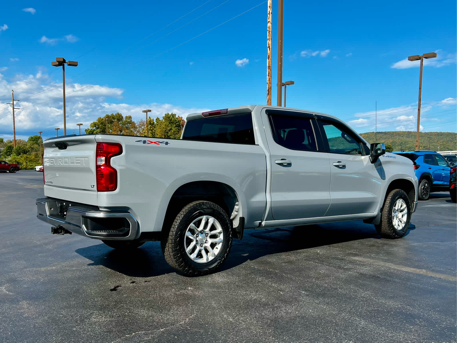2024 Chevrolet Silverado 1500 LT (2FL)