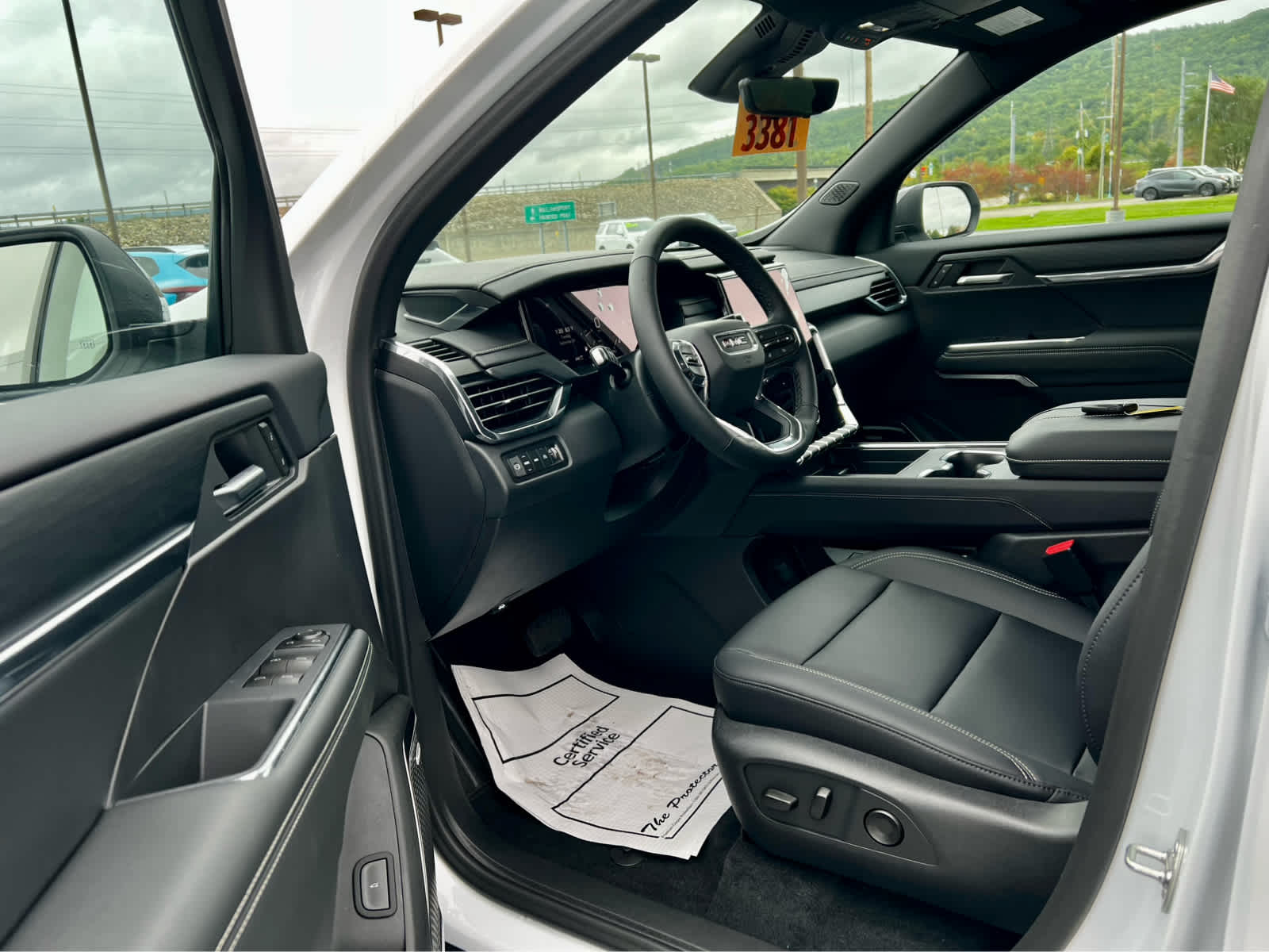 2027 GMC Acadia Elevation