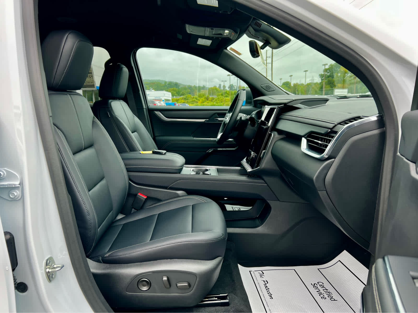 2027 GMC Acadia Elevation