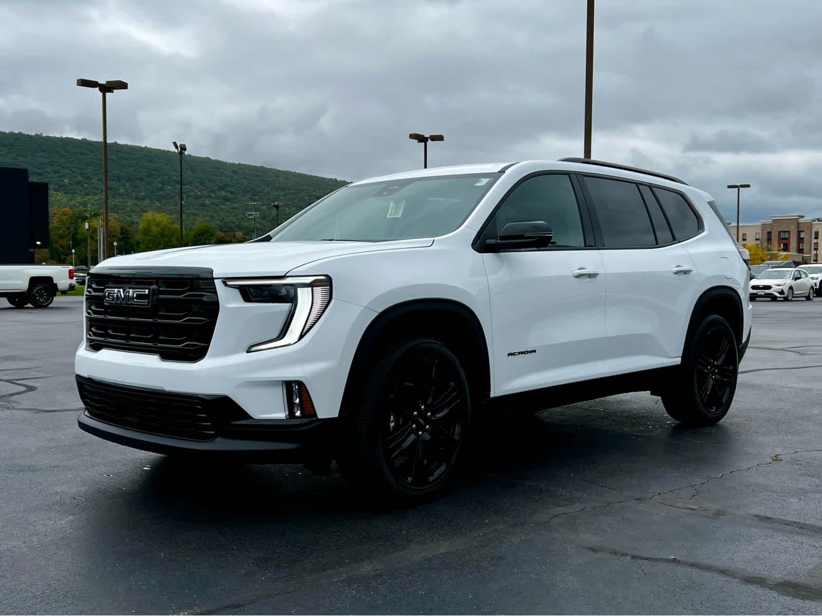 2027 GMC Acadia Elevation