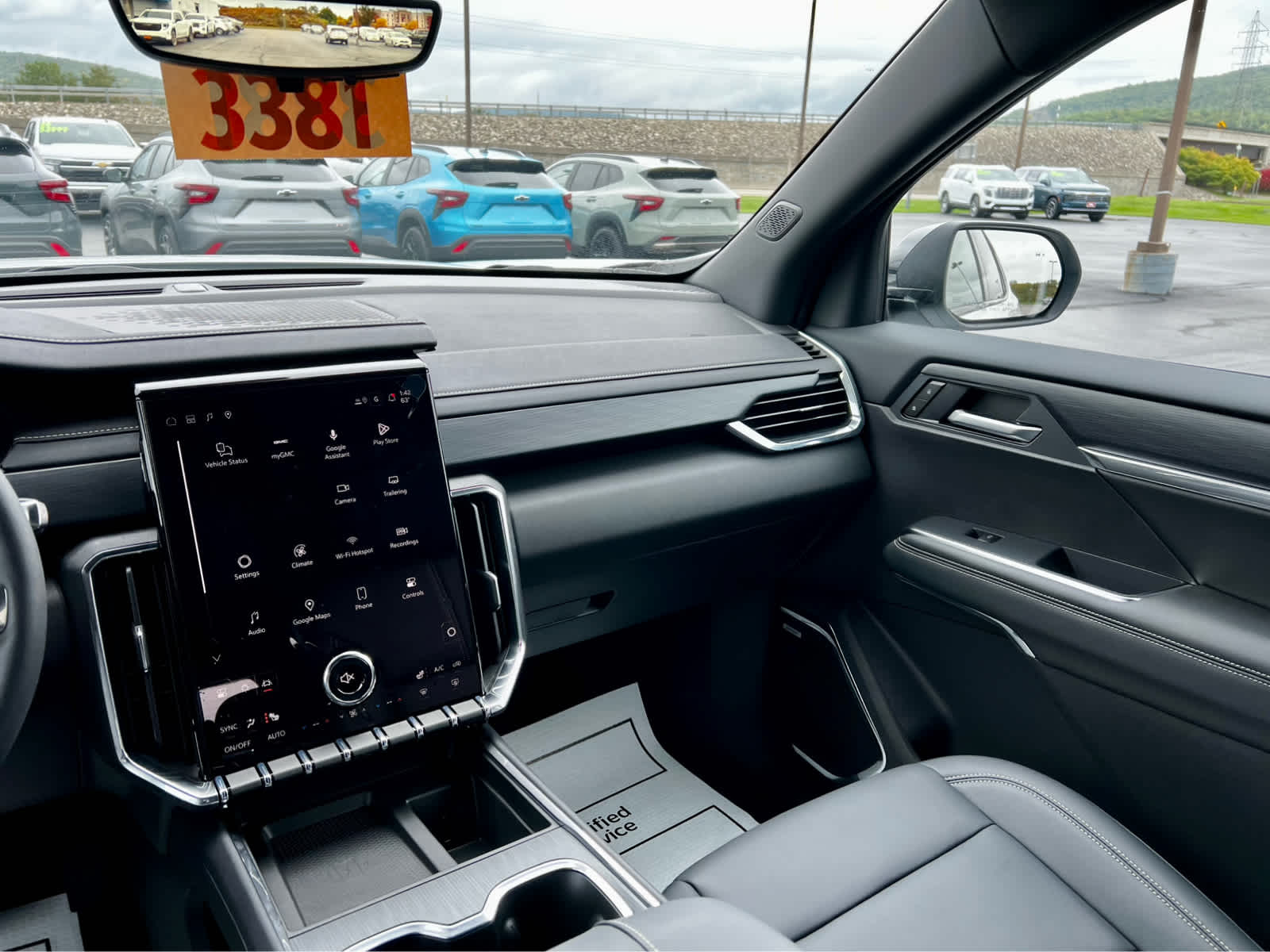 2027 GMC Acadia Elevation