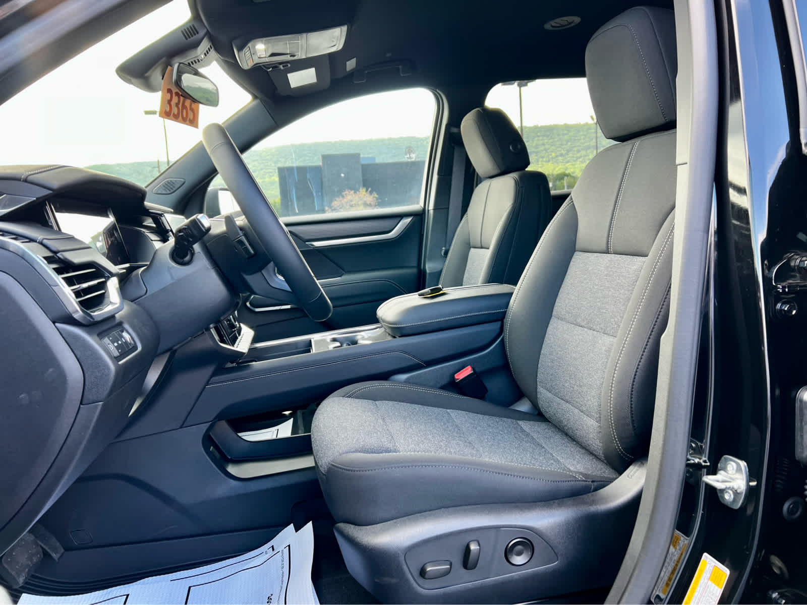 2027 GMC Acadia Elevation