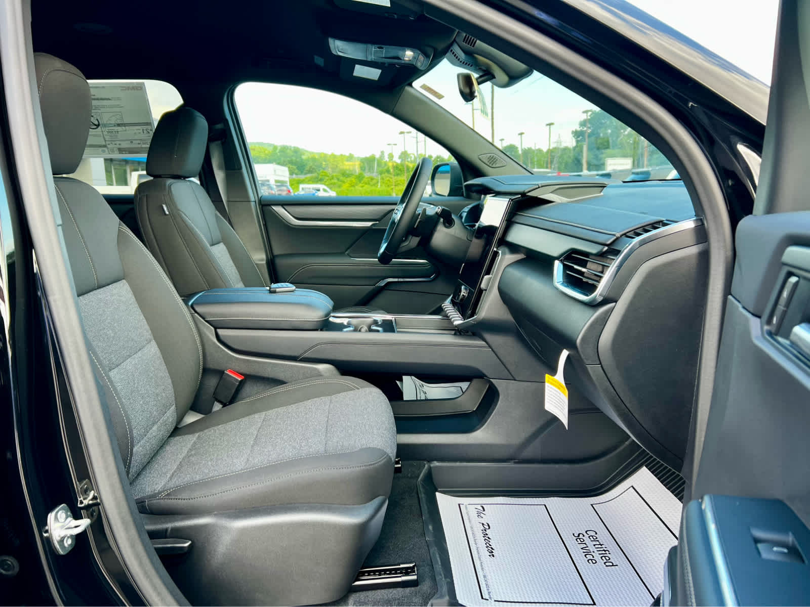 2027 GMC Acadia Elevation