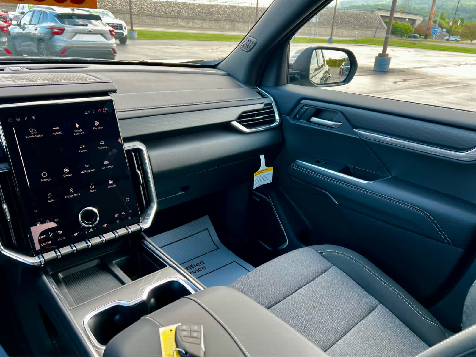 2027 GMC Acadia Elevation