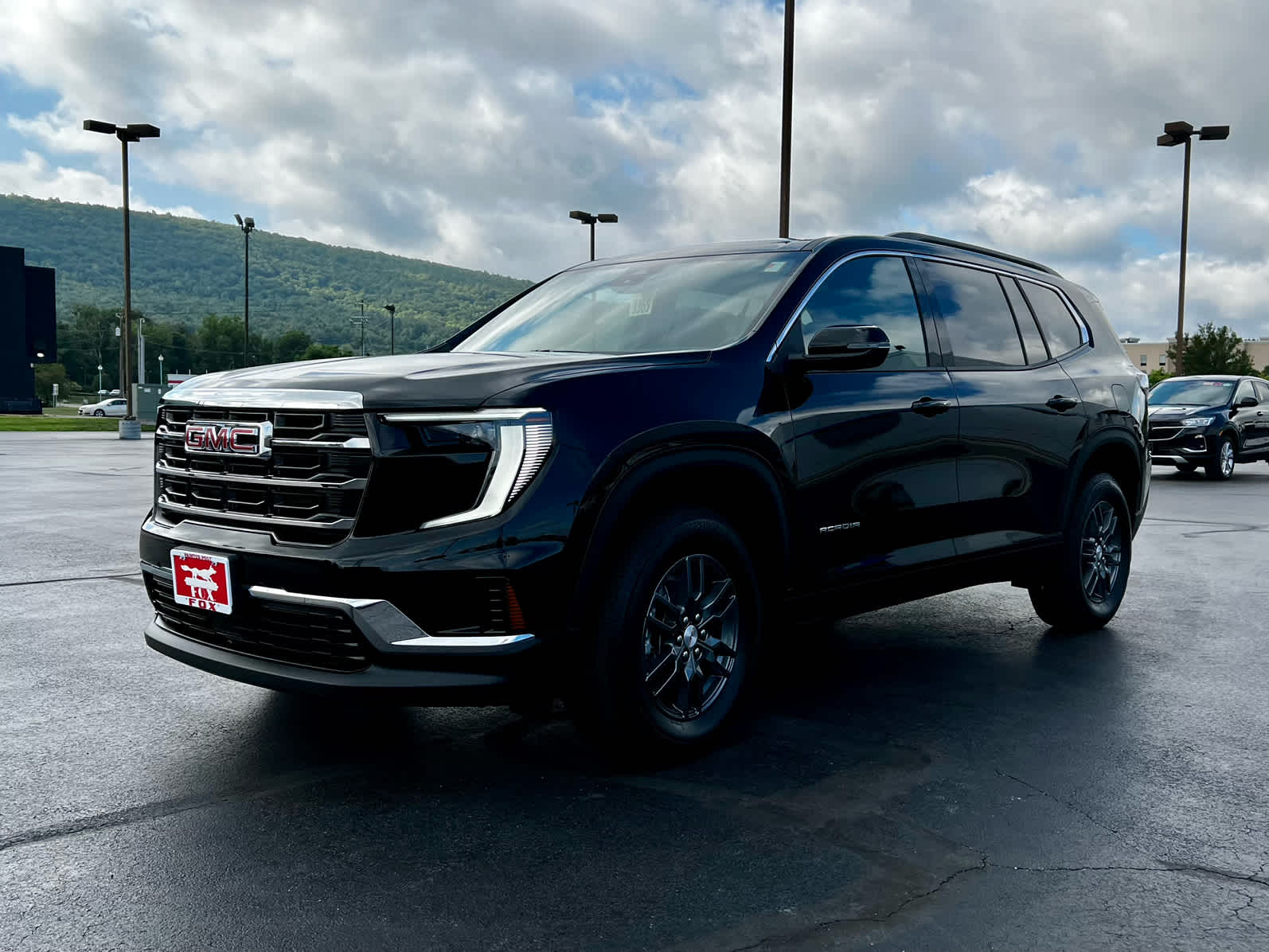 2027 GMC Acadia Elevation