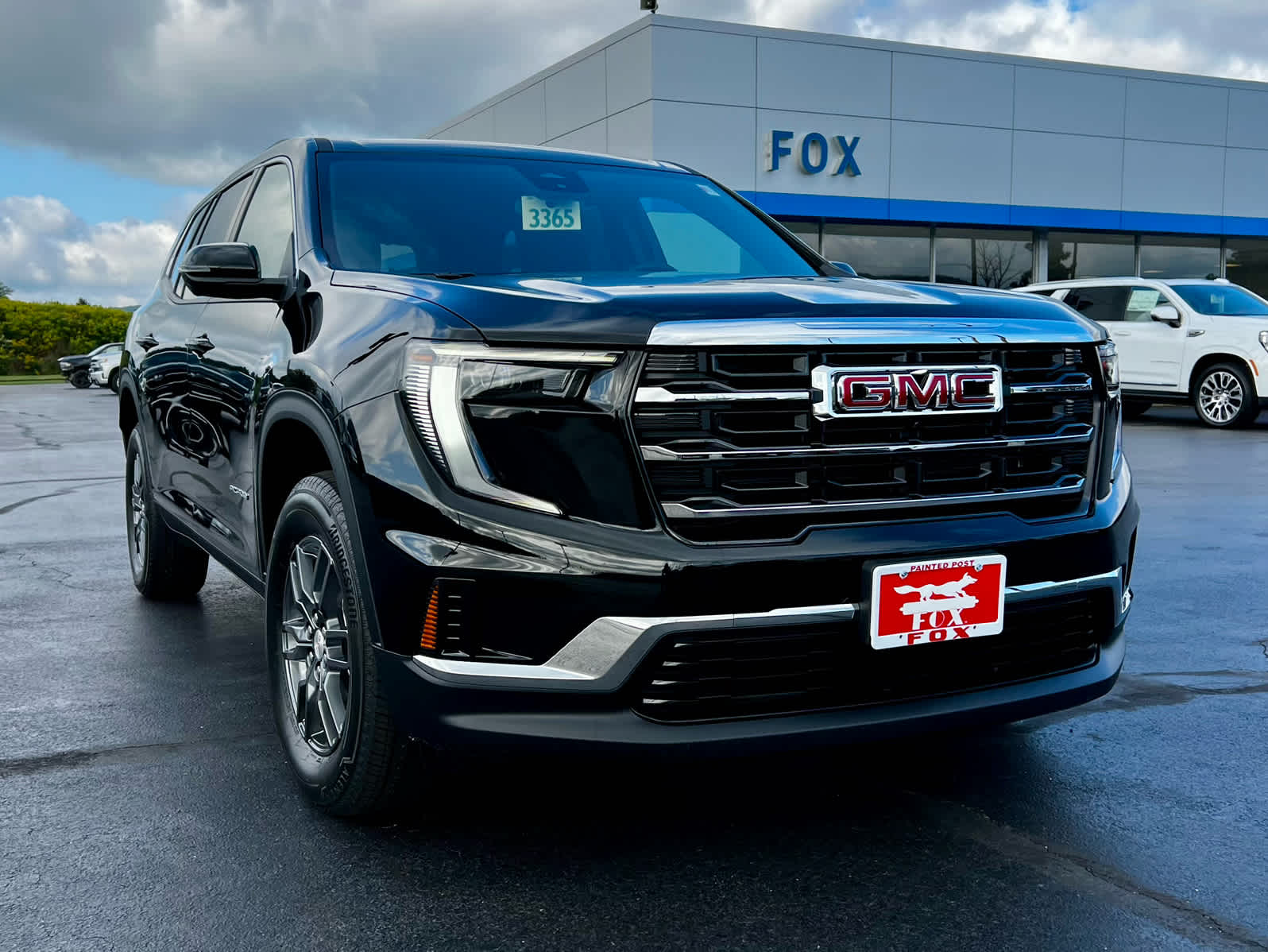 2027 GMC Acadia Elevation