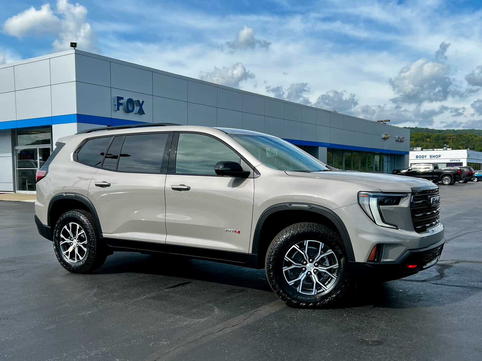 2027 GMC Acadia AT4 - Photo 1