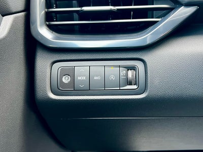 2027 GMC Acadia AT4
