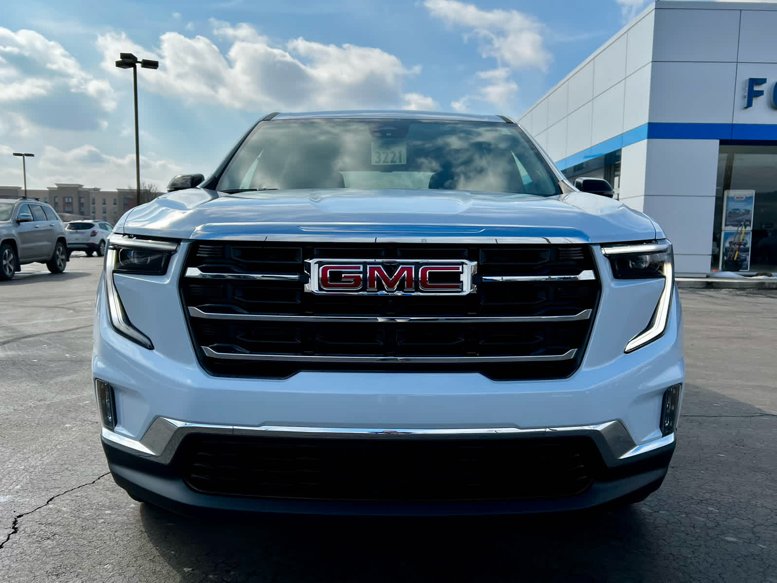 2026 GMC Acadia Elevation