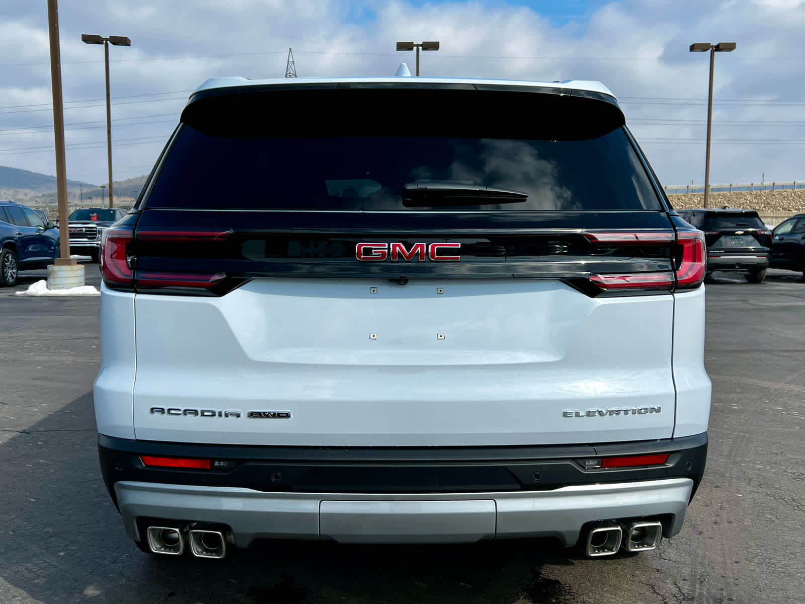 2026 GMC Acadia Elevation