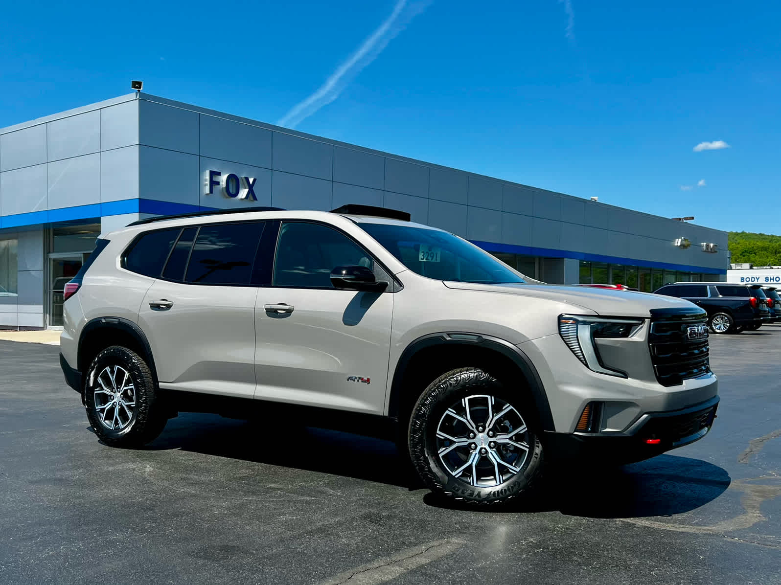 2026 GMC Acadia AT4