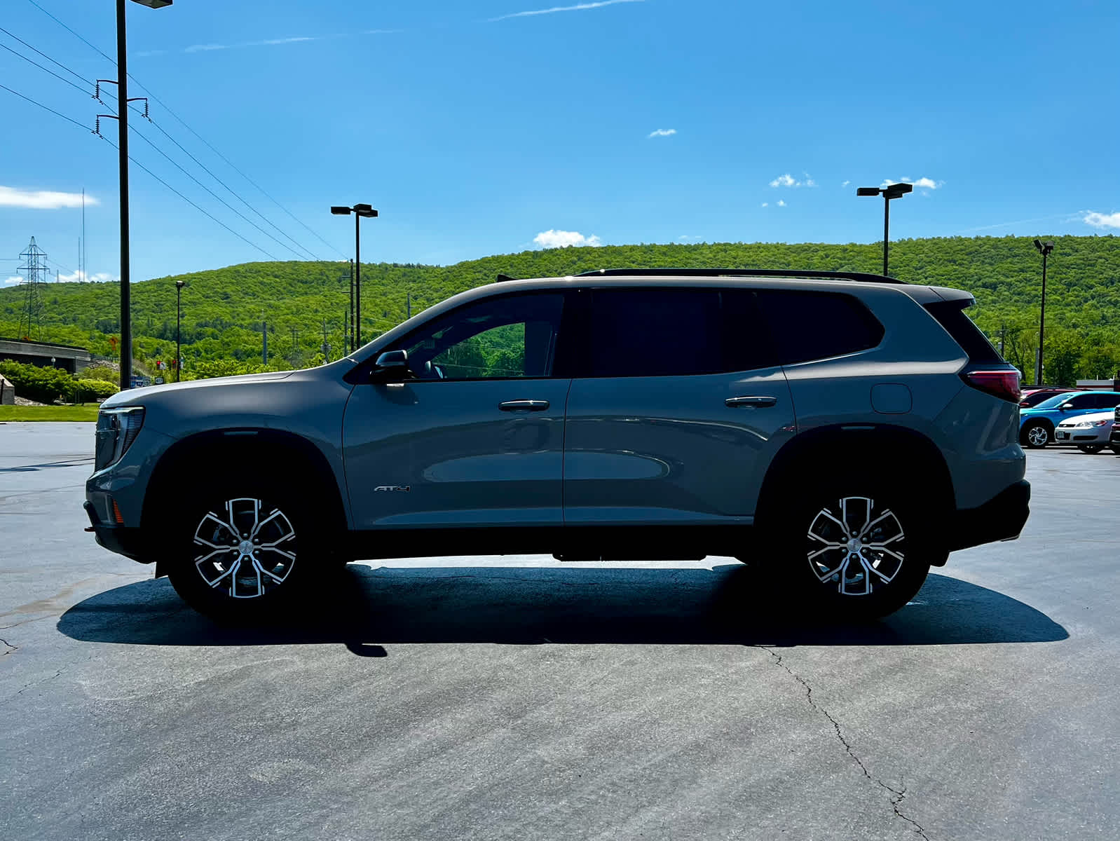 2026 GMC Acadia AT4