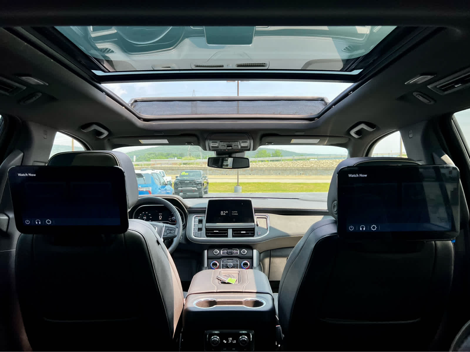 2023 GMC Yukon XL SLT
