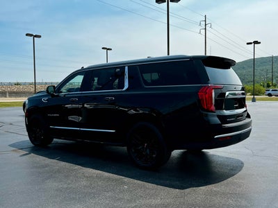 2023 GMC Yukon XL SLT