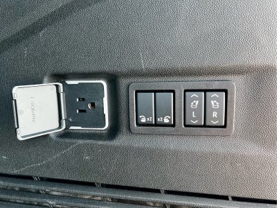 2025 GMC Yukon XL Elevation