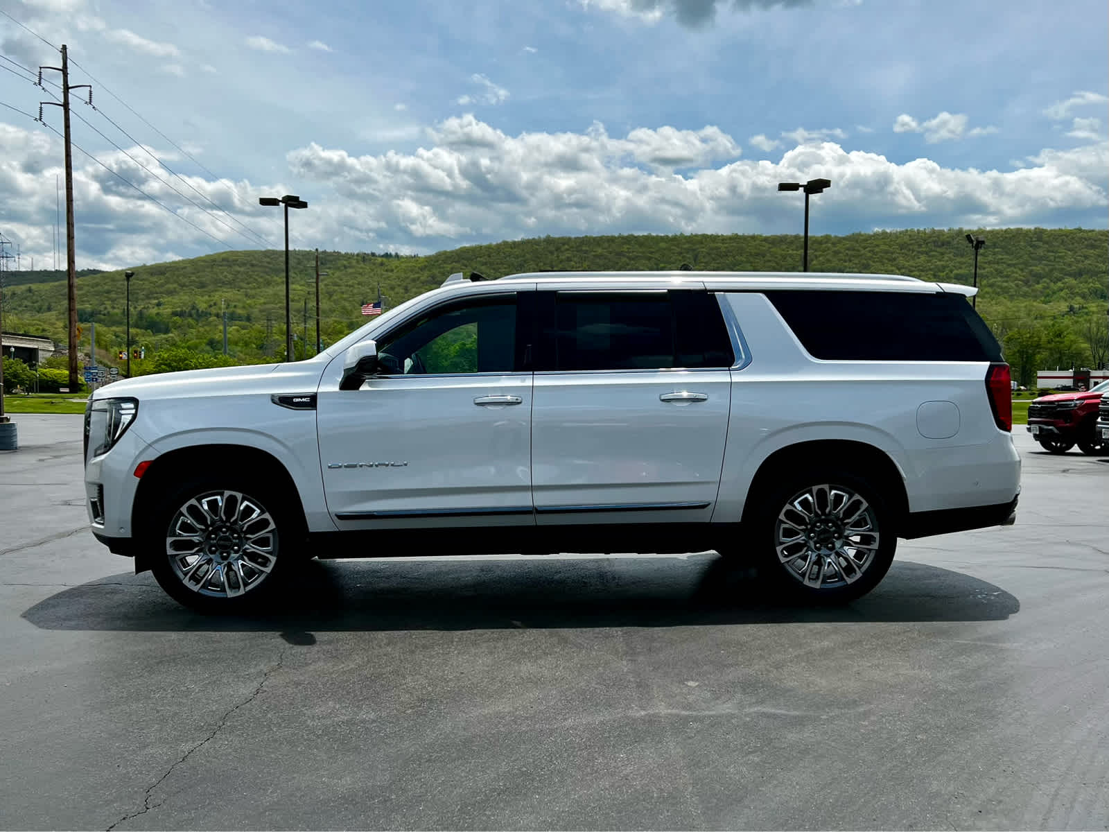 2024 GMC Yukon XL Denali Ultimate