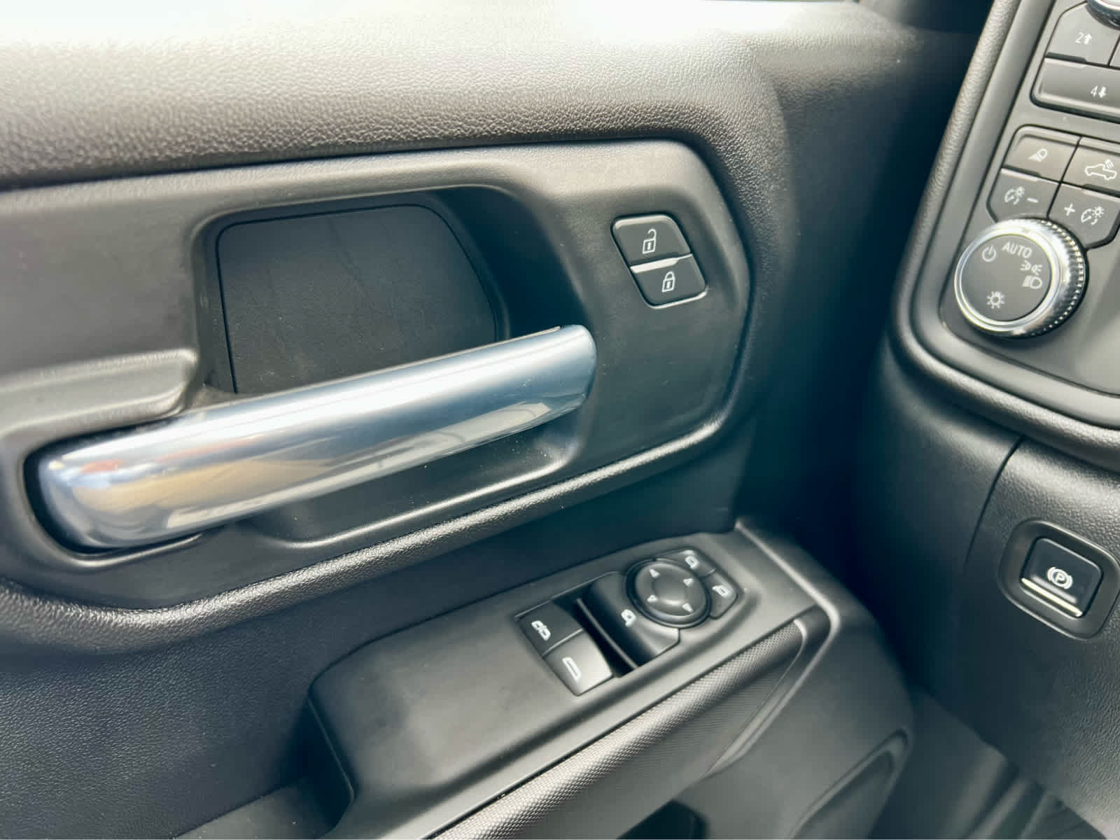 2025 GMC Sierra 3500 HD Pro