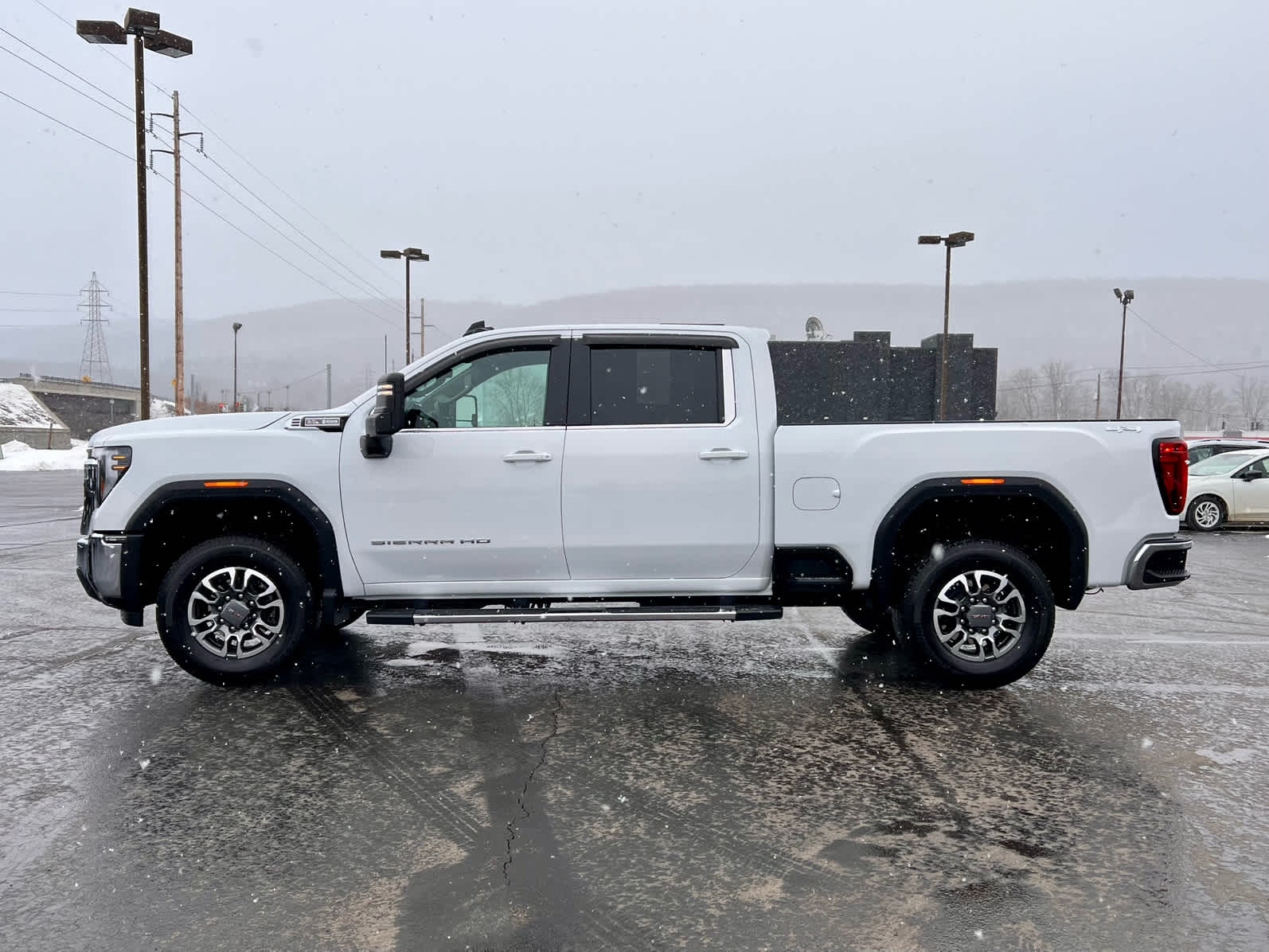 2025 GMC Sierra 2500 HD SLE