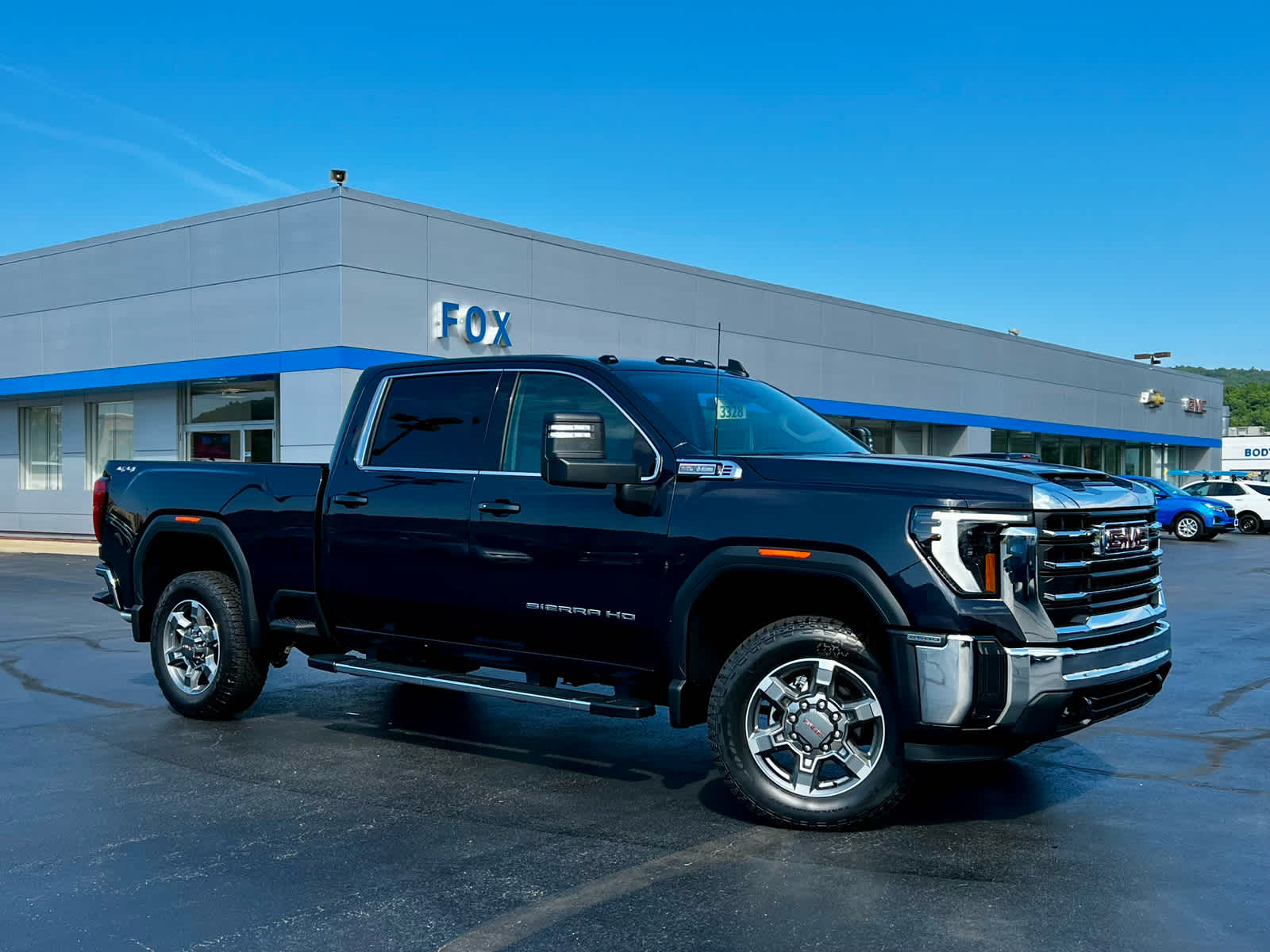 2026 GMC Sierra 2500 HD SLE