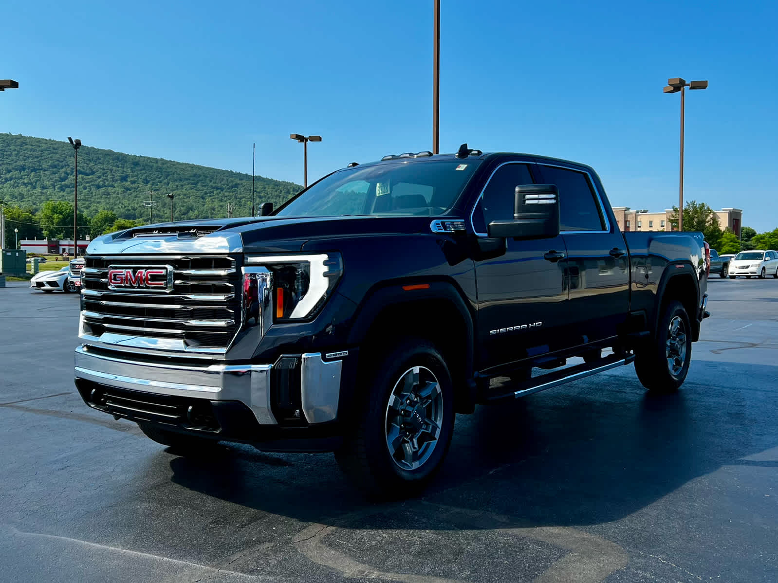 2026 GMC Sierra 2500 HD SLE