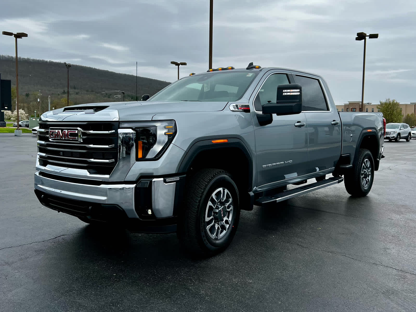 2026 GMC Sierra 2500 HD SLE