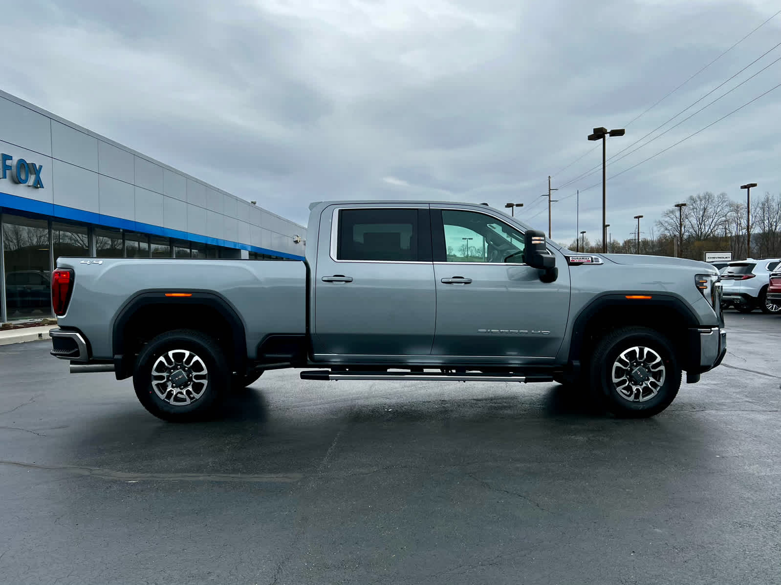2026 GMC Sierra 2500 HD SLE