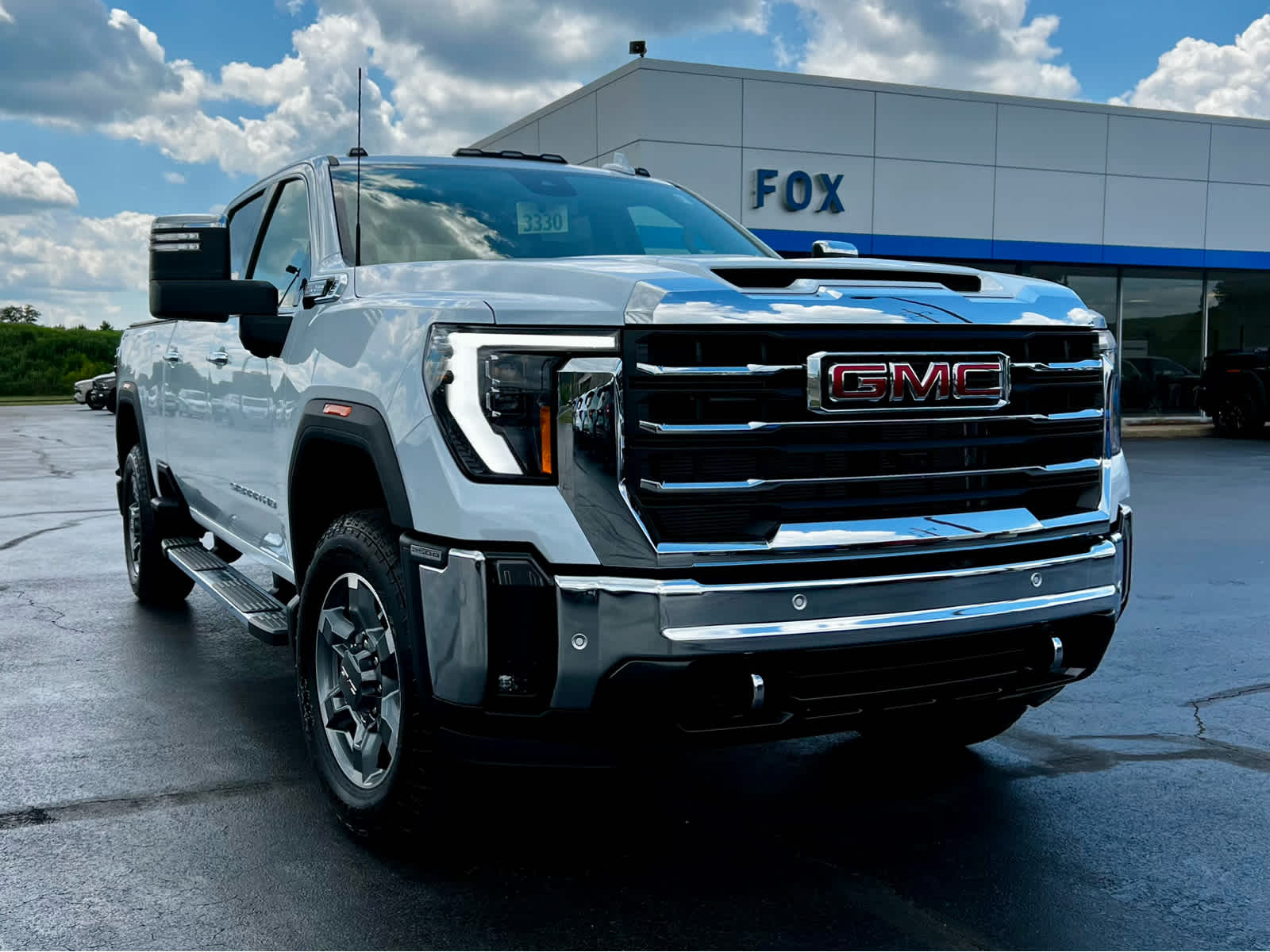 2026 GMC Sierra 2500 HD SLT