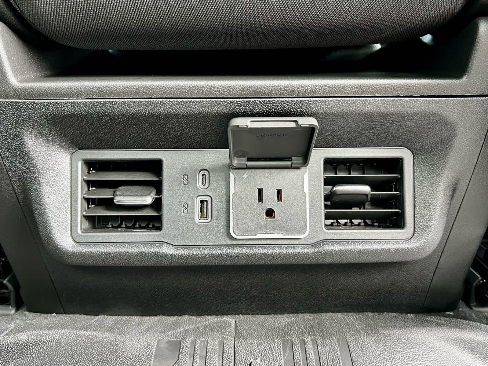 2026 GMC Sierra 3500 HD SLE DRW
