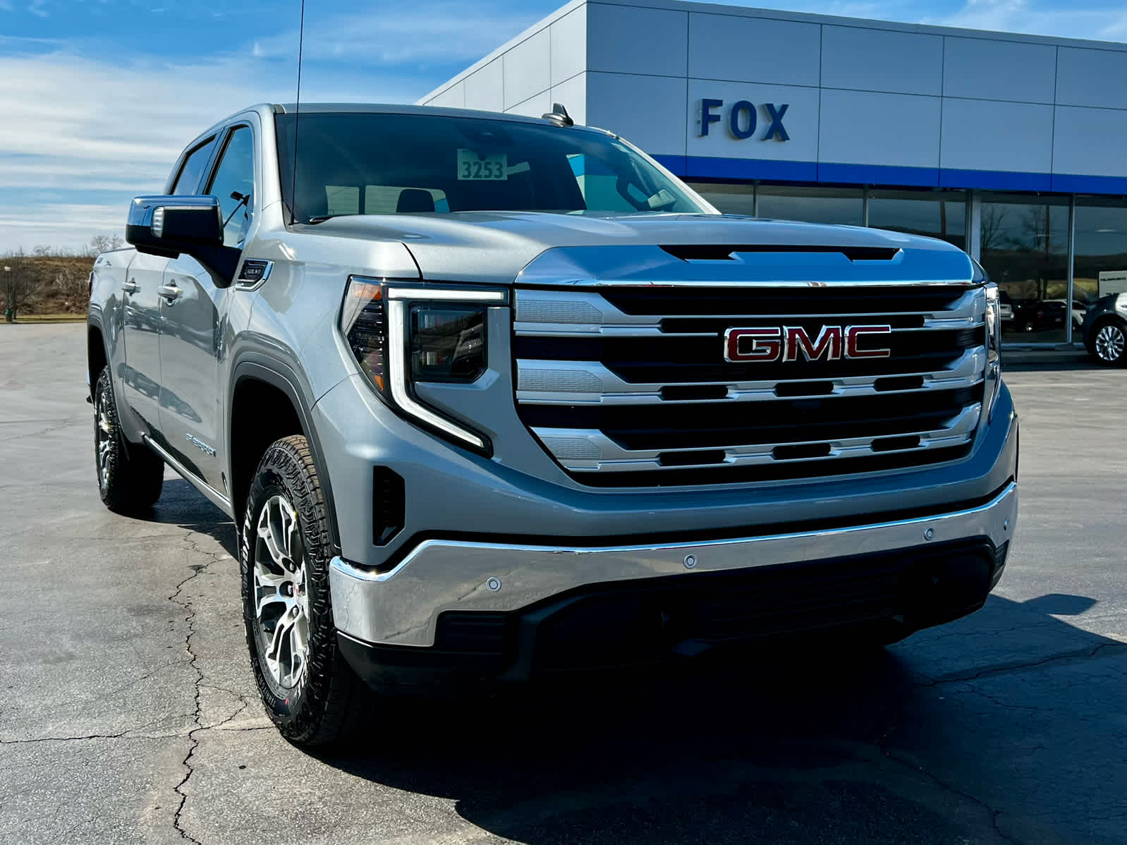 2026 GMC Sierra 1500 SLE