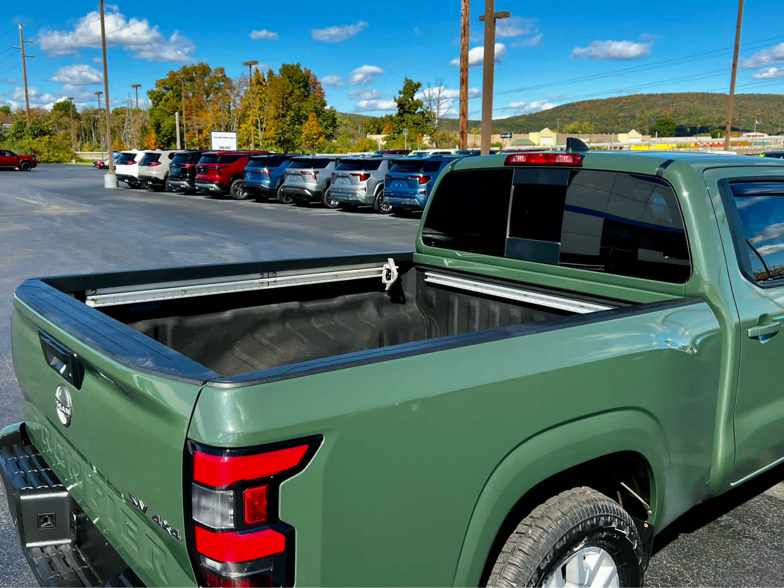 2024 Nissan Frontier SV