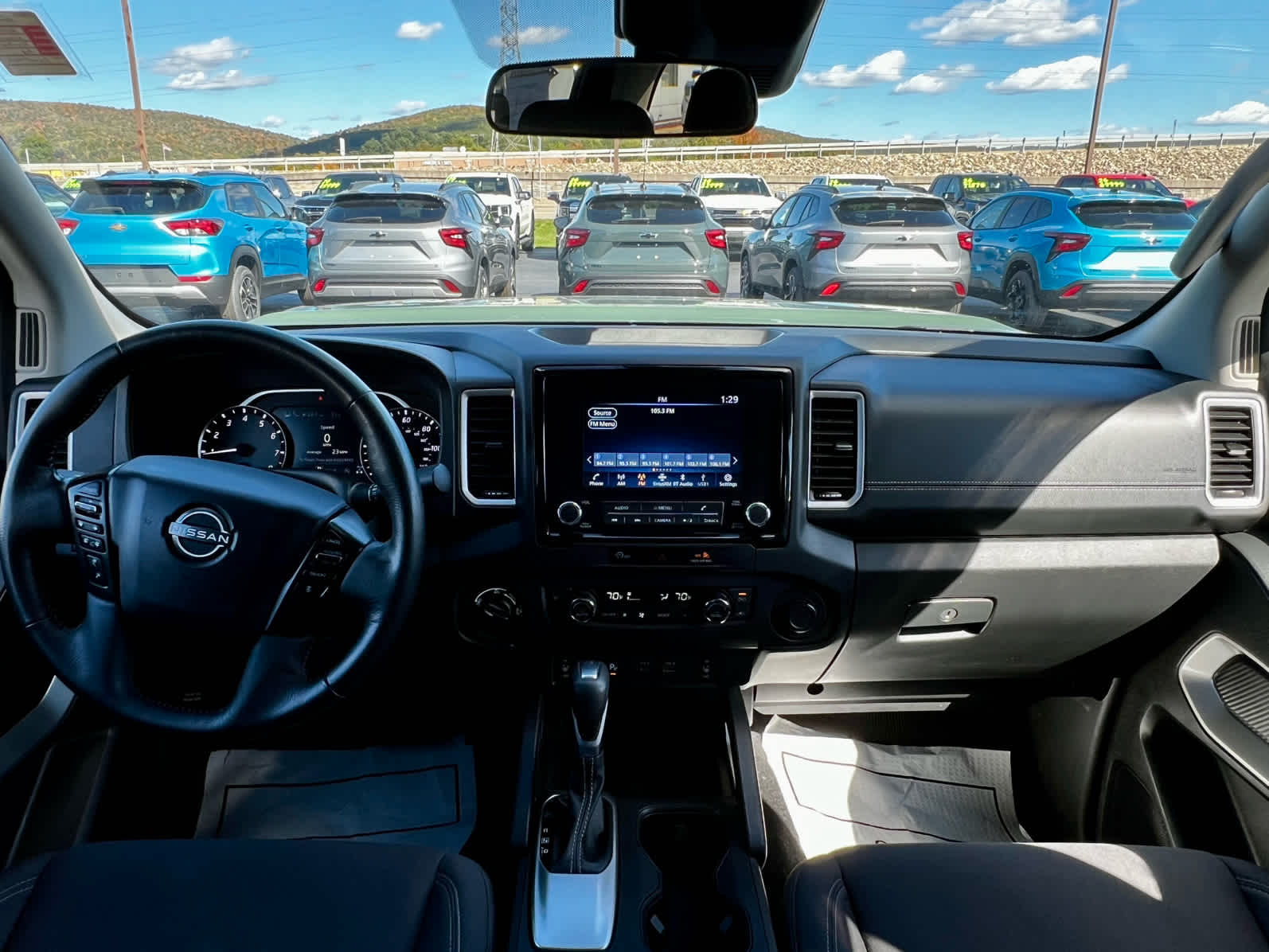 2024 Nissan Frontier SV