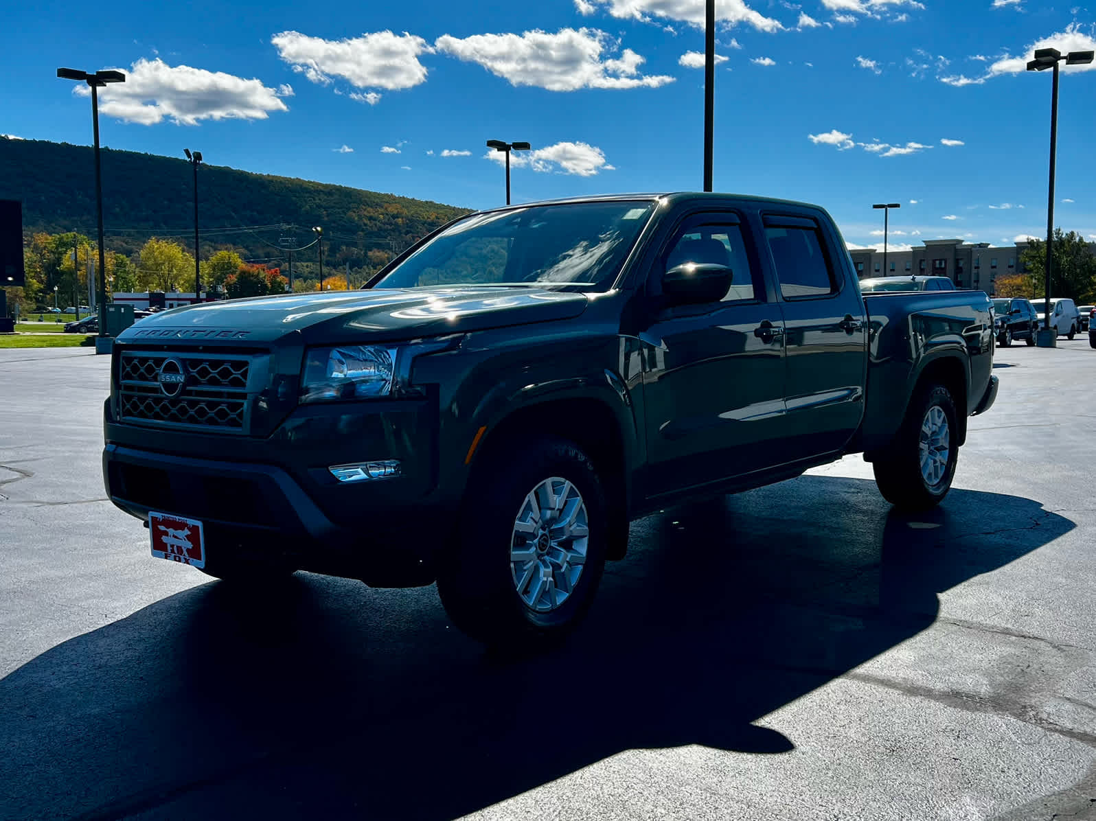2024 Nissan Frontier SV