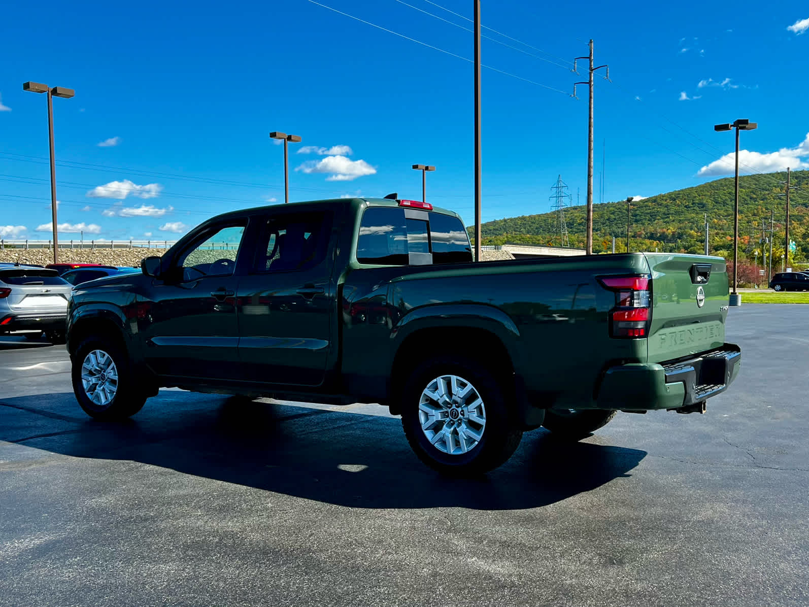 2024 Nissan Frontier SV
