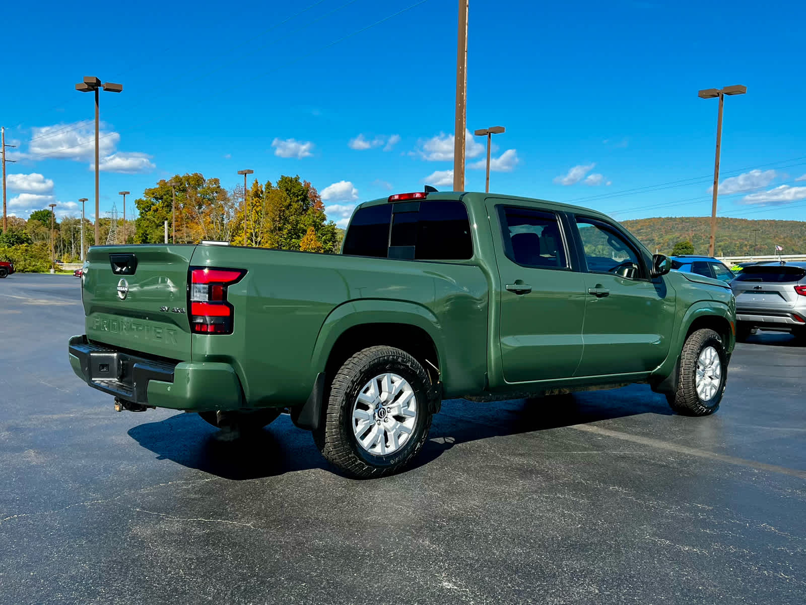 2024 Nissan Frontier SV