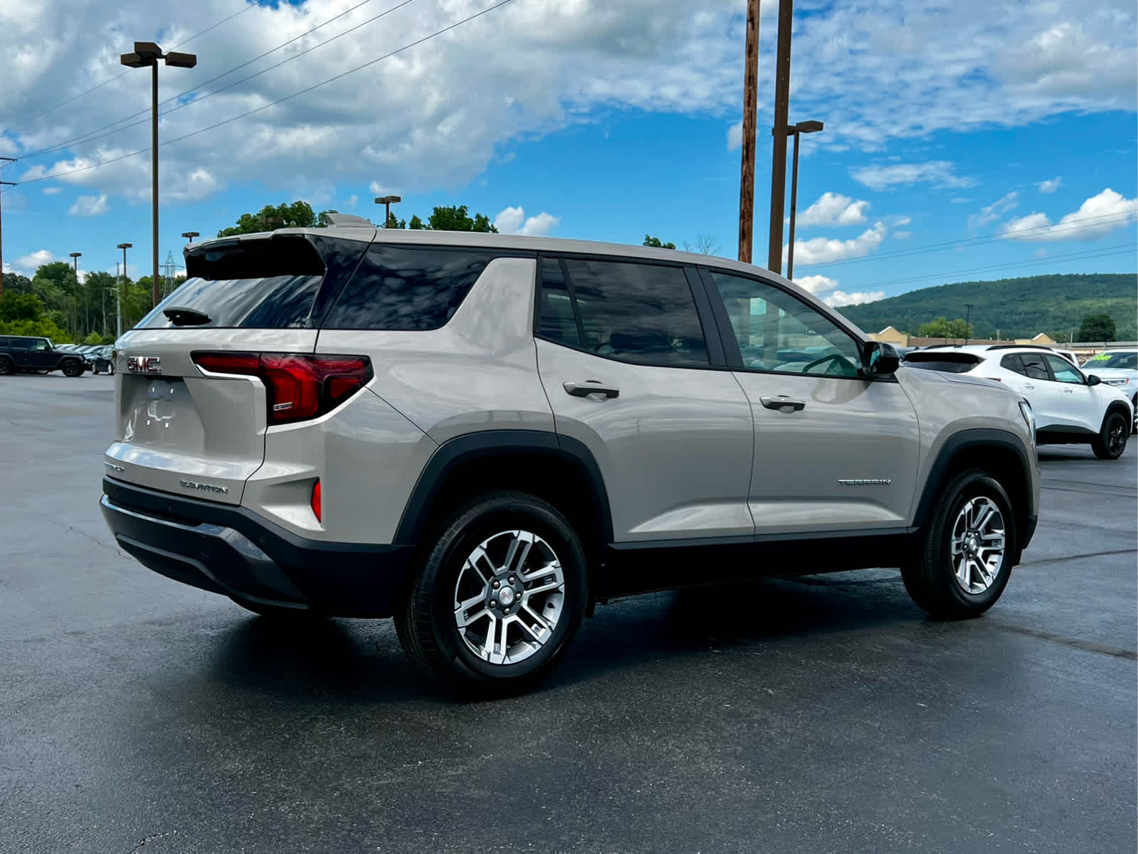 2027 GMC Terrain Elevation