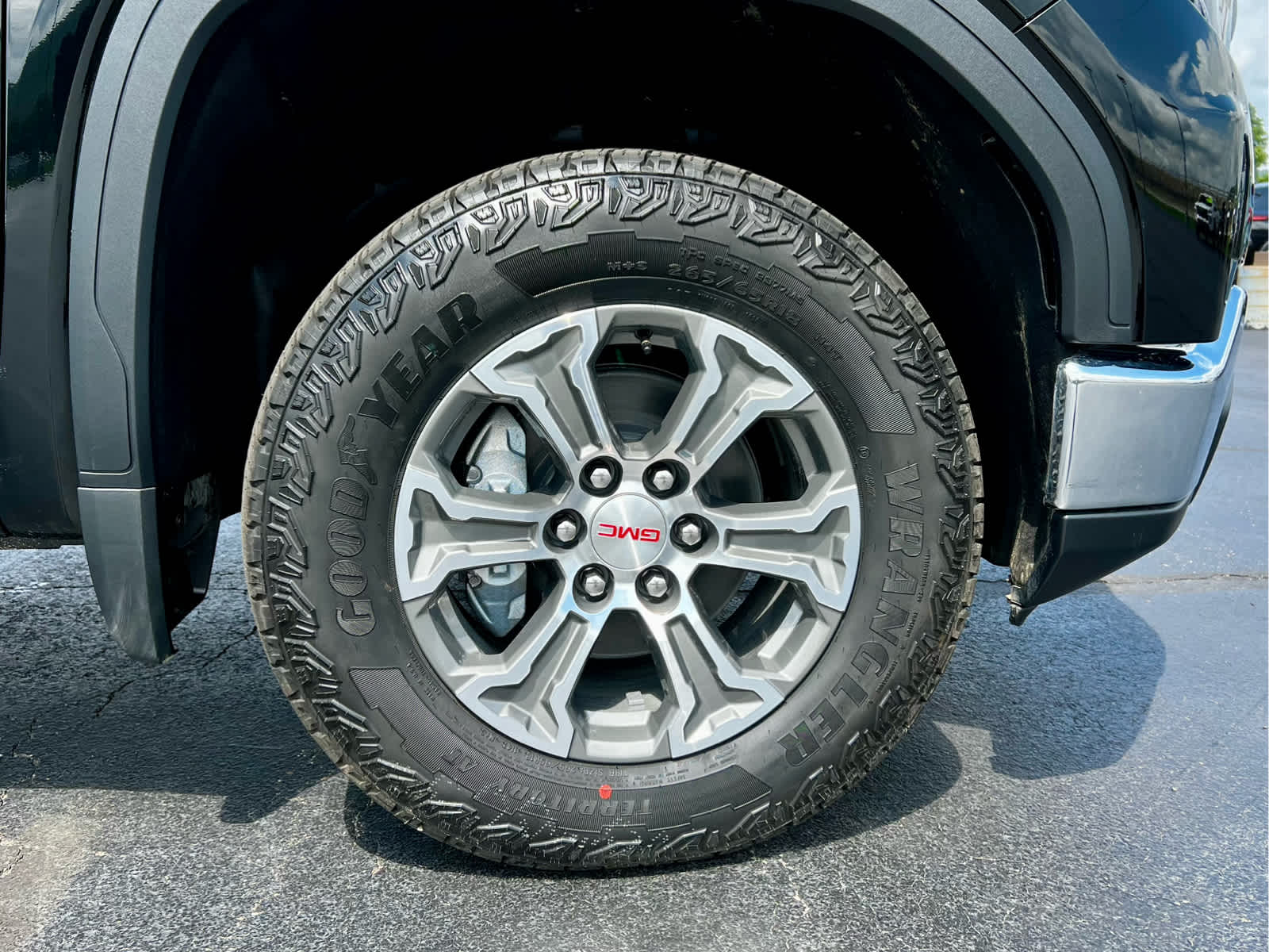 2026 GMC Sierra 1500 SLE