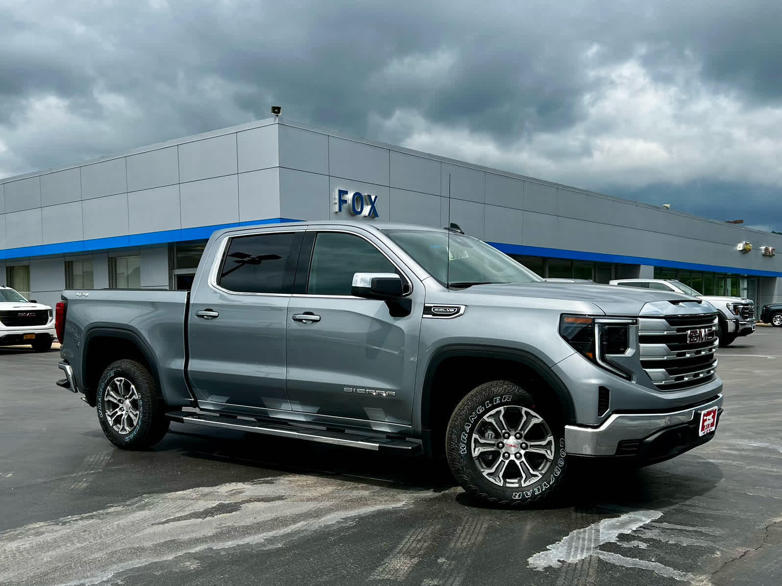 2026 GMC Sierra 1500 SLE