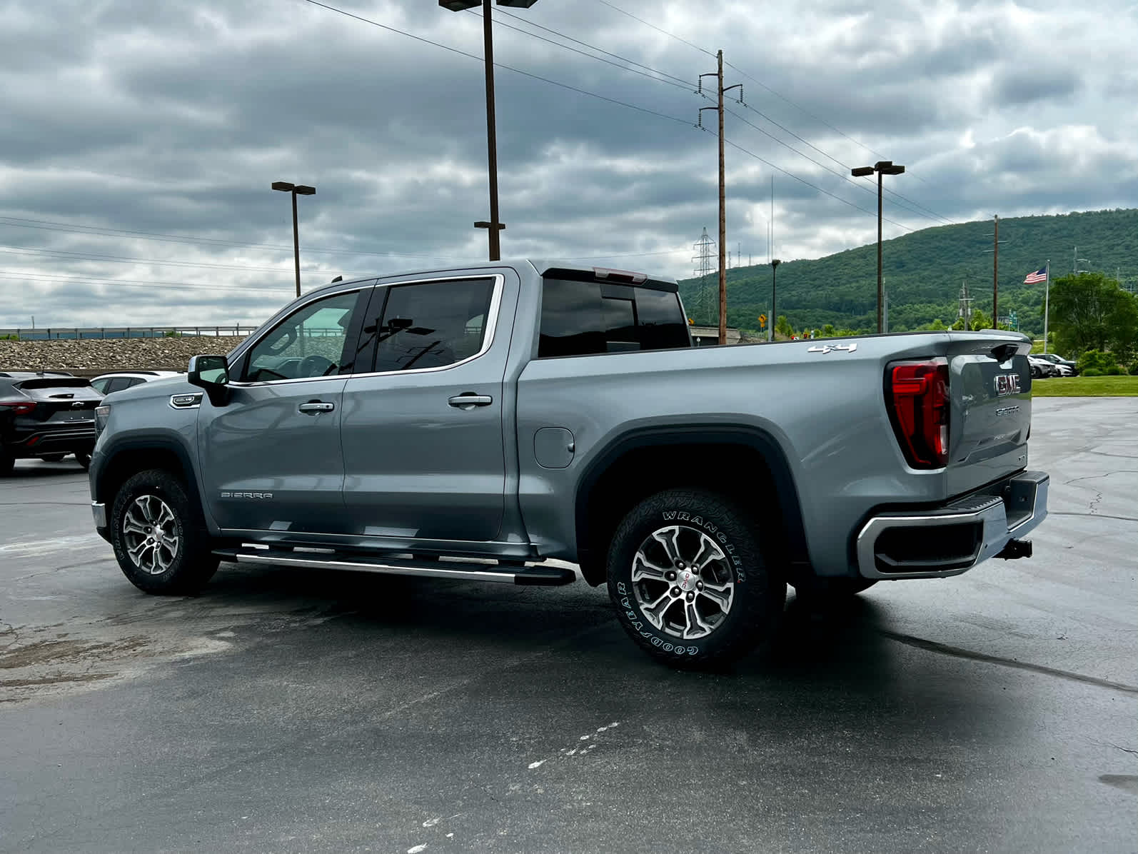 2026 GMC Sierra 1500 SLE