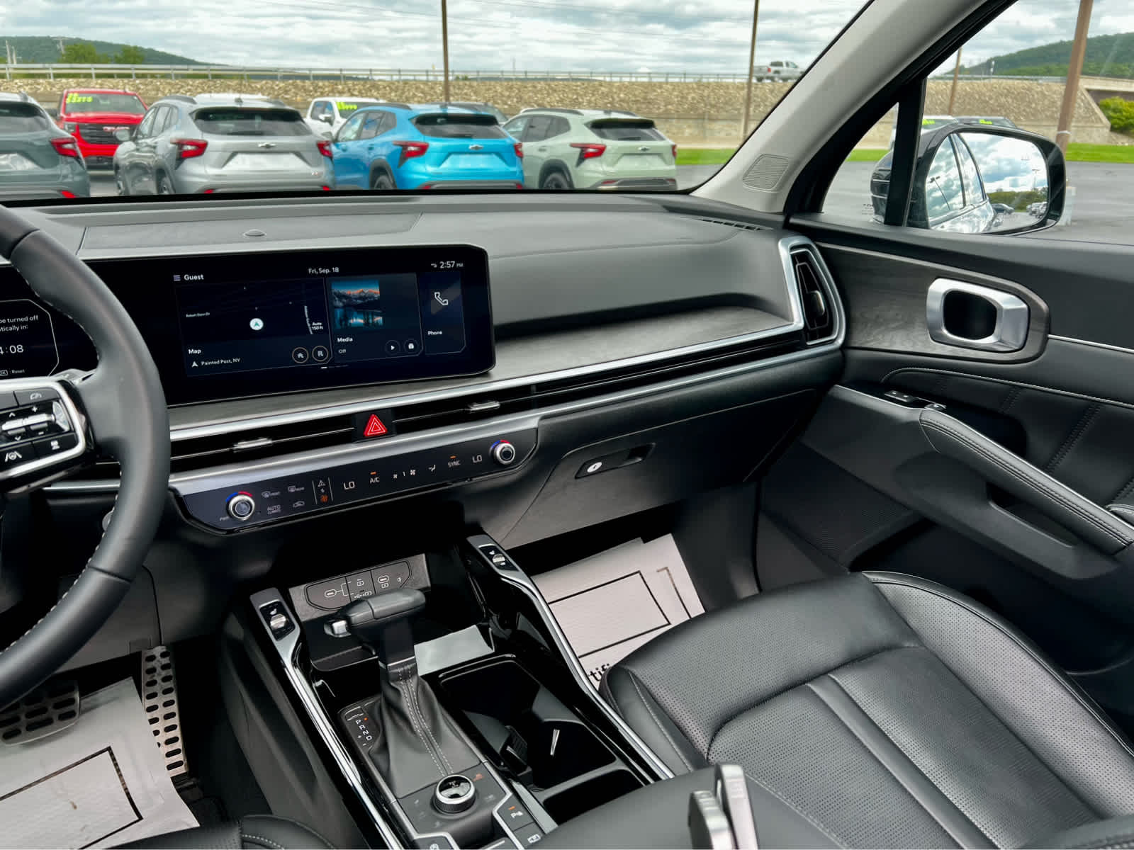 2025 Kia Sorento X-Line SX